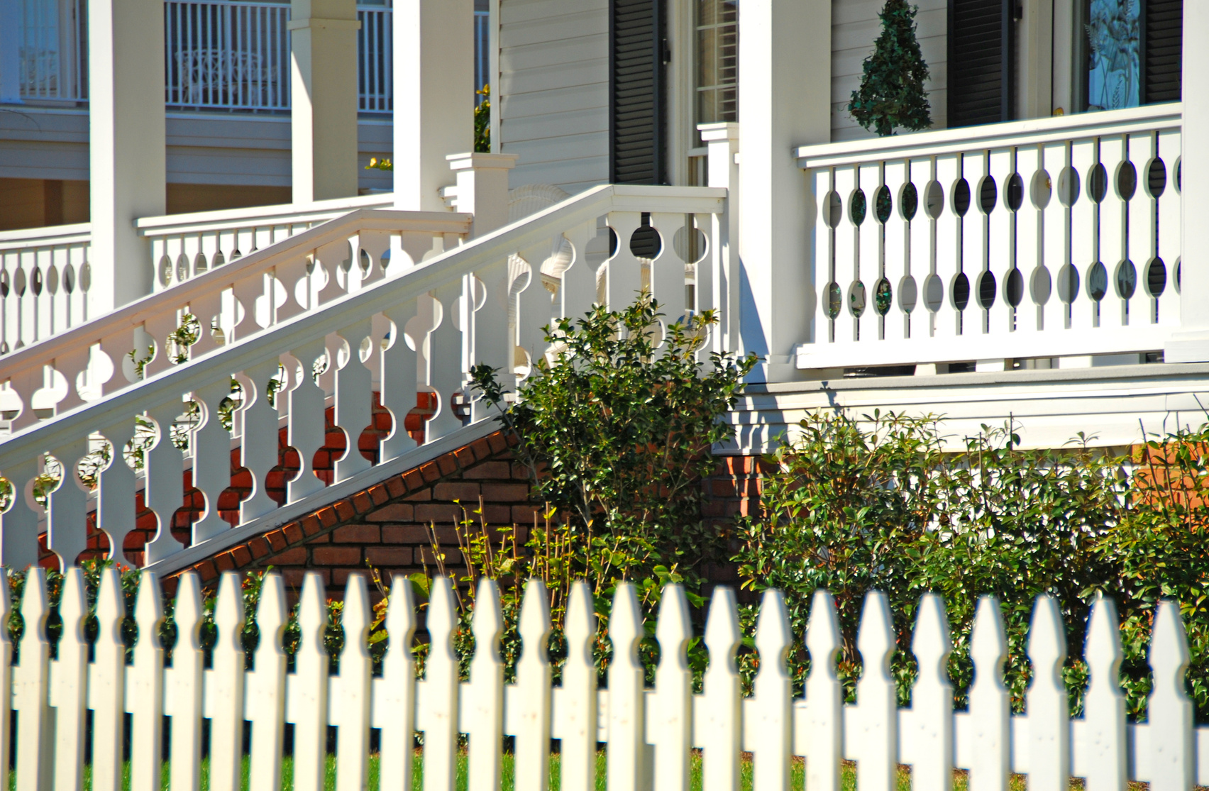 Why You Need A Fencing Contractor 