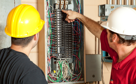 How Electricians Inspect Area For Safety?